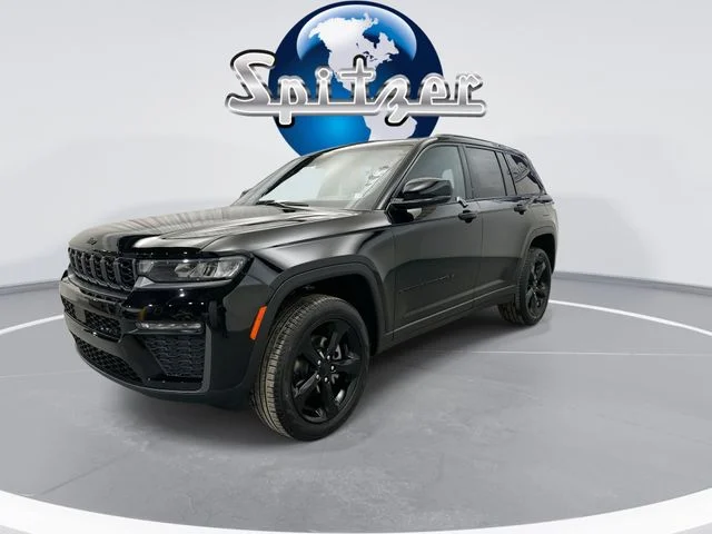 New 2026 Diamond Black Crystal Pearl-Coat Exterior Paint Jeep Limited image 5