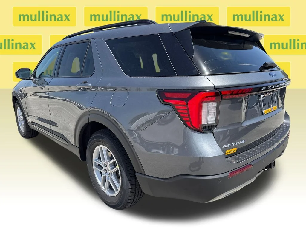New 2026 Gray Ford Active image 4