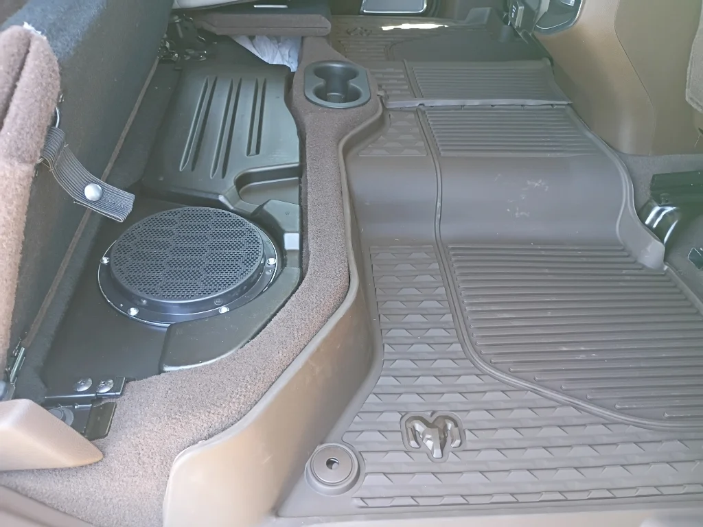 New 2026 Bright White Clear-Coat Exterior Paint RAM Laramie image 17