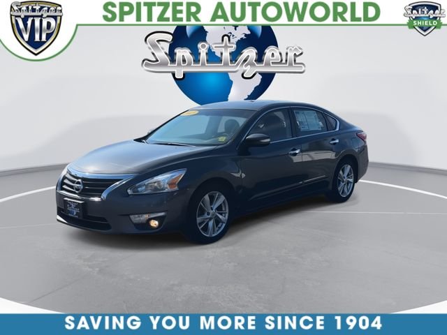 Used 2013 Gray Nissan 2.5 SV image 4
