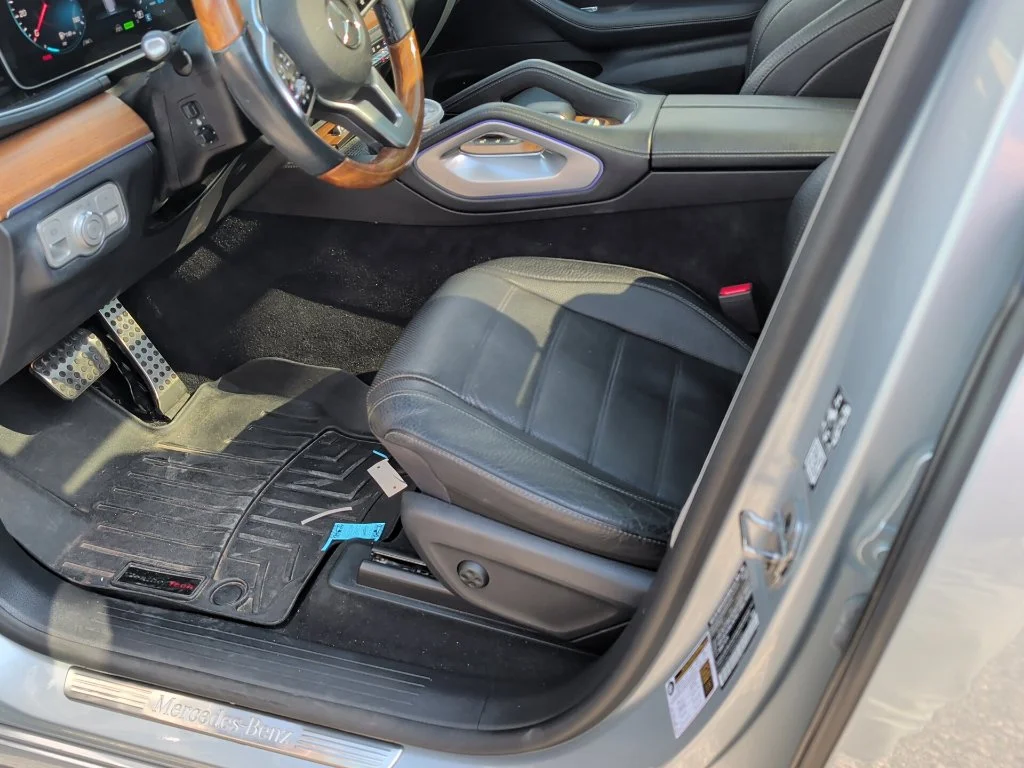 Used 2022  Mercedes-Benz GLS 450 image 3