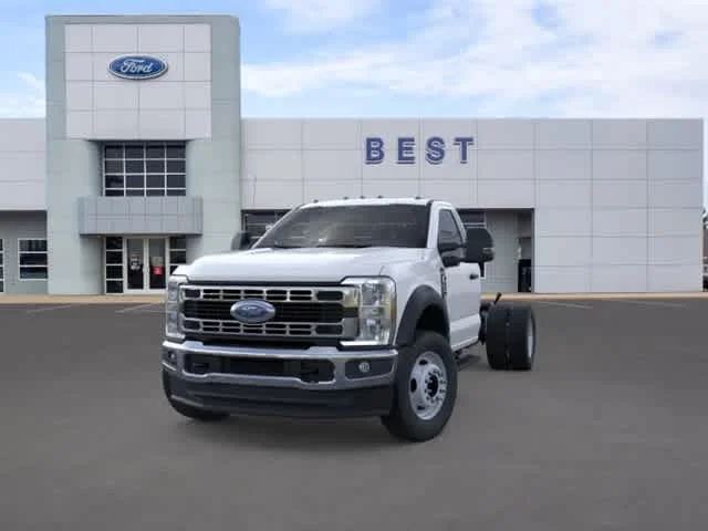 2025 Ford F-550 Super Duty Chassis Cab XL - Photo 23