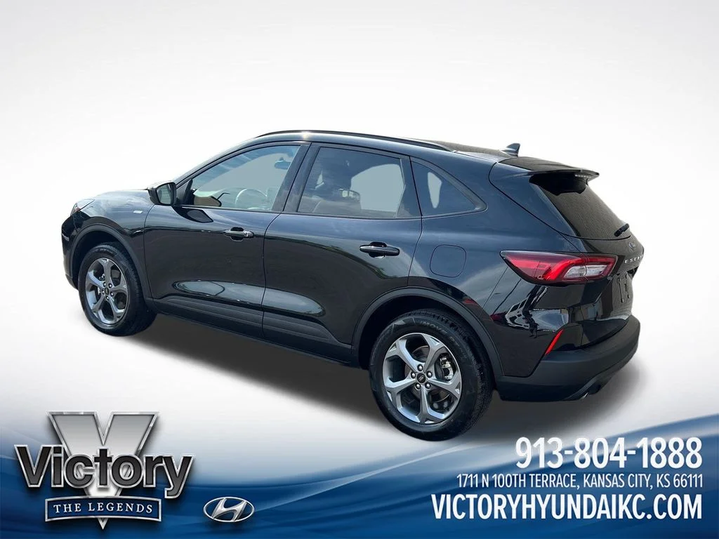Used 2025 Black Ford ST-Line Select image 3