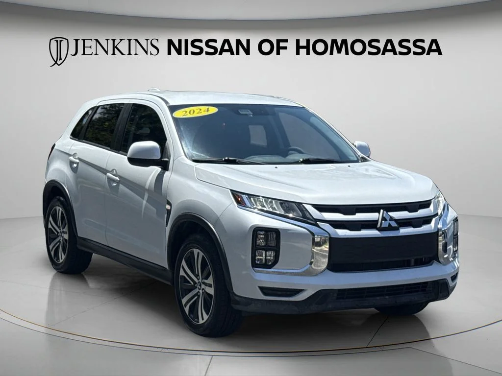 Used 2024 Black Mitsubishi 2.0 ES image 1