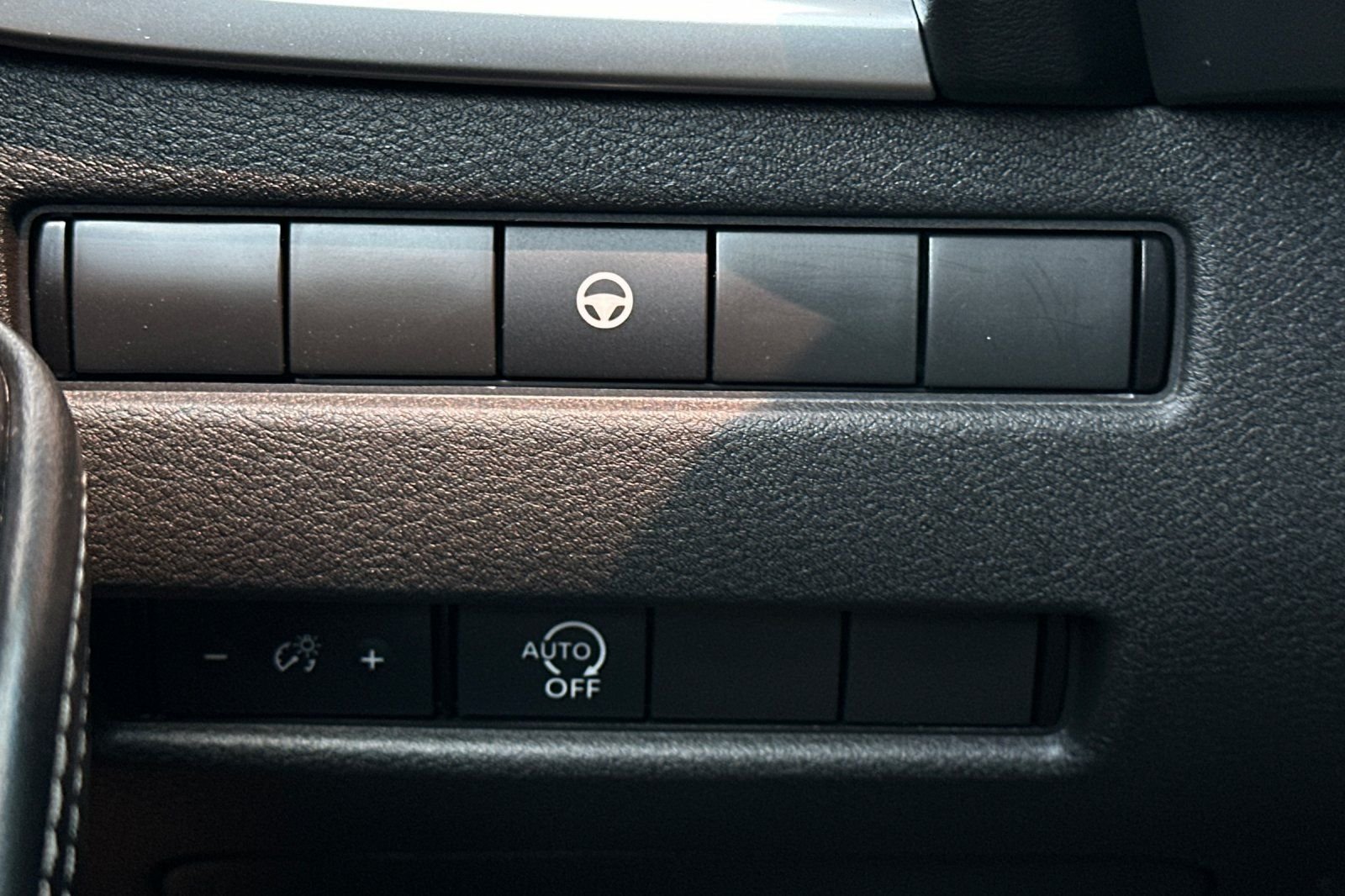 2023 Nissan Rogue SV - Photo 34