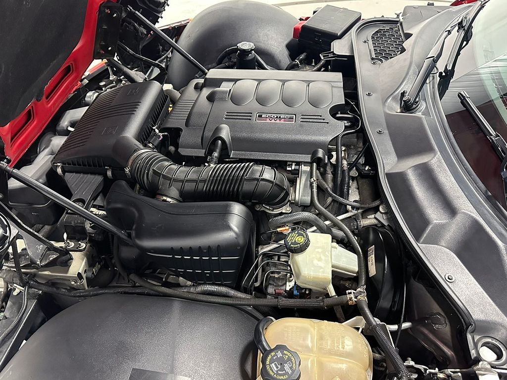 Used 2007 Red Saturn Base image 21