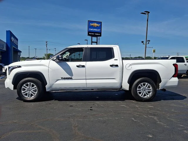 Used 2024 White Toyota SR5 image 4
