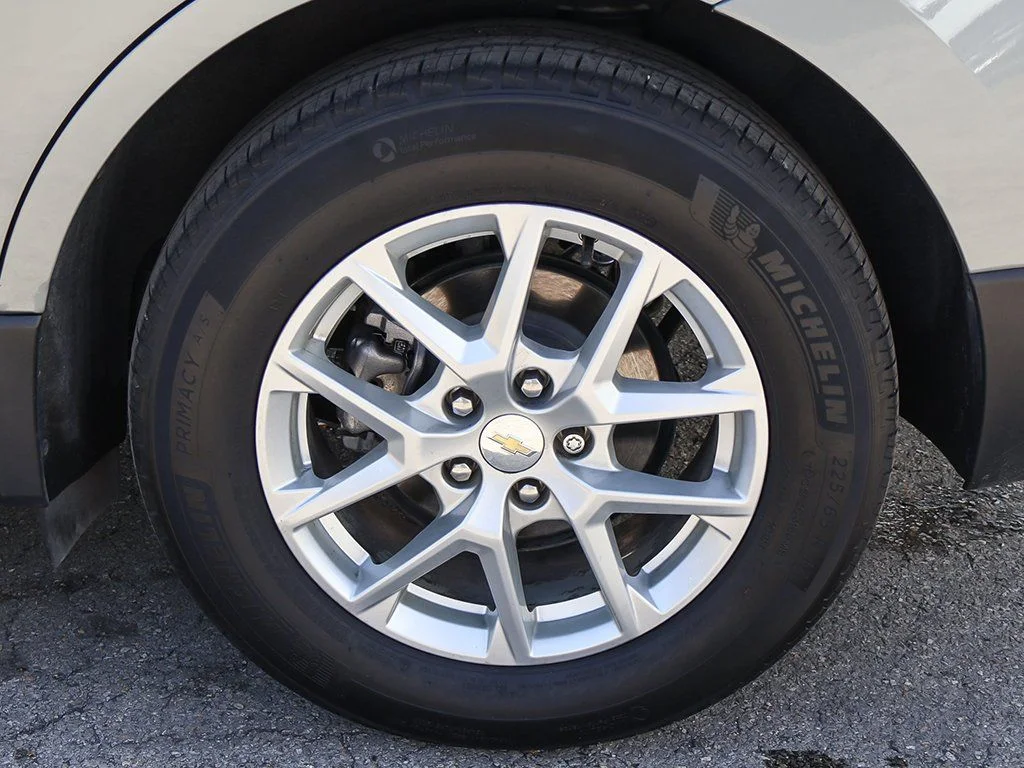Used 2024 Gray Chevrolet LT image 21