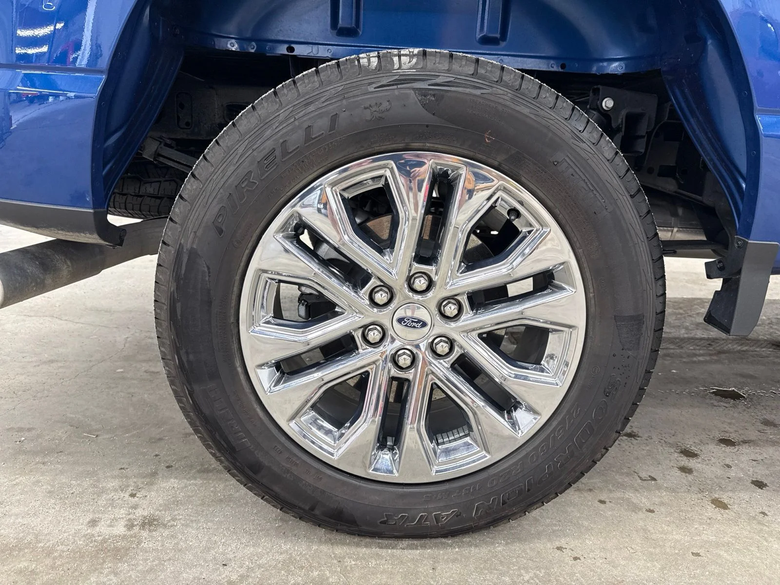 Used 2024 Blue Metallic Ford XLT image 10