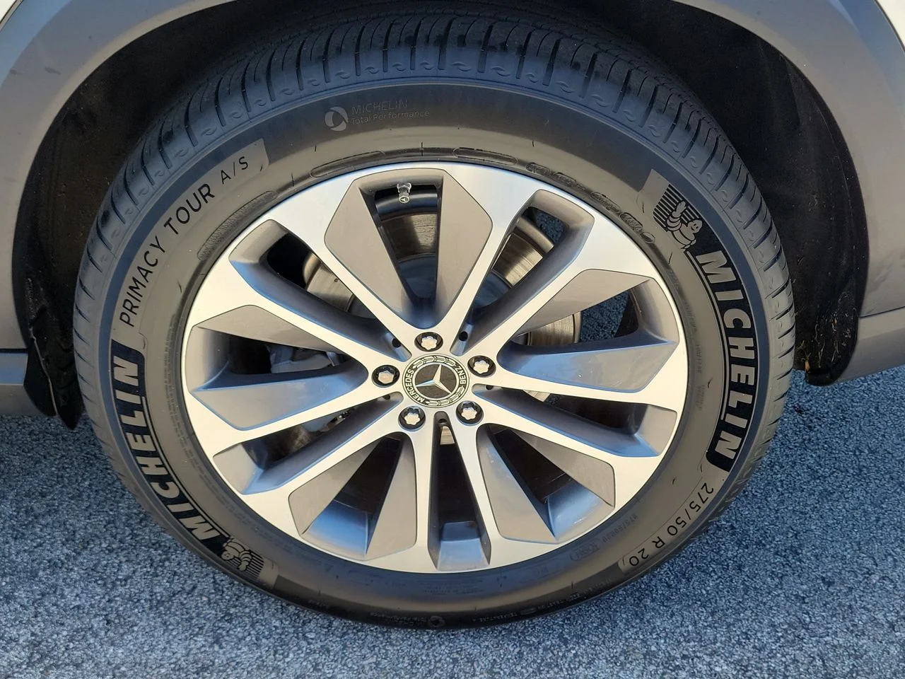 Used 2020 Gray Mercedes-Benz GLE 350 image 11