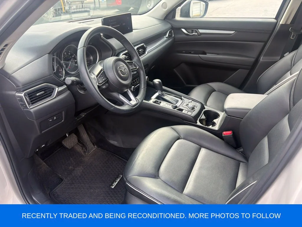 Used 2025 Quartz Metallic Mazda 2.5 S Select Package image 5