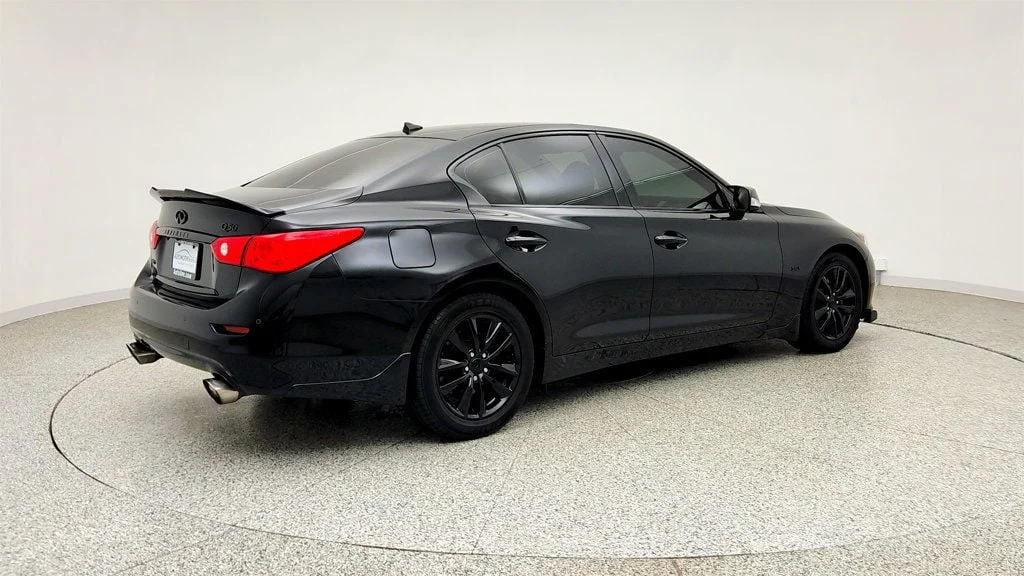 Used 2017 Black Obsidian INFINITI 3.0t Signature Edition AWD w/ Driver Assist & Premium Plus Pkg image 5