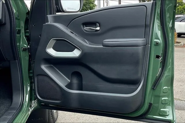 2026 Nissan Frontier SV - Photo 29