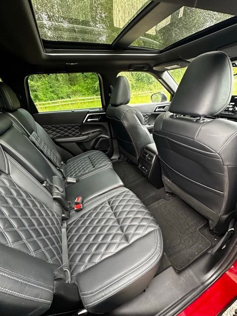 2023 Mitsubishi Outlander SEL Black Edition - Photo 18