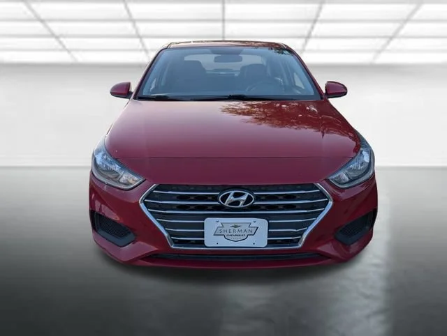 Used 2021 Red Hyundai SE image 21