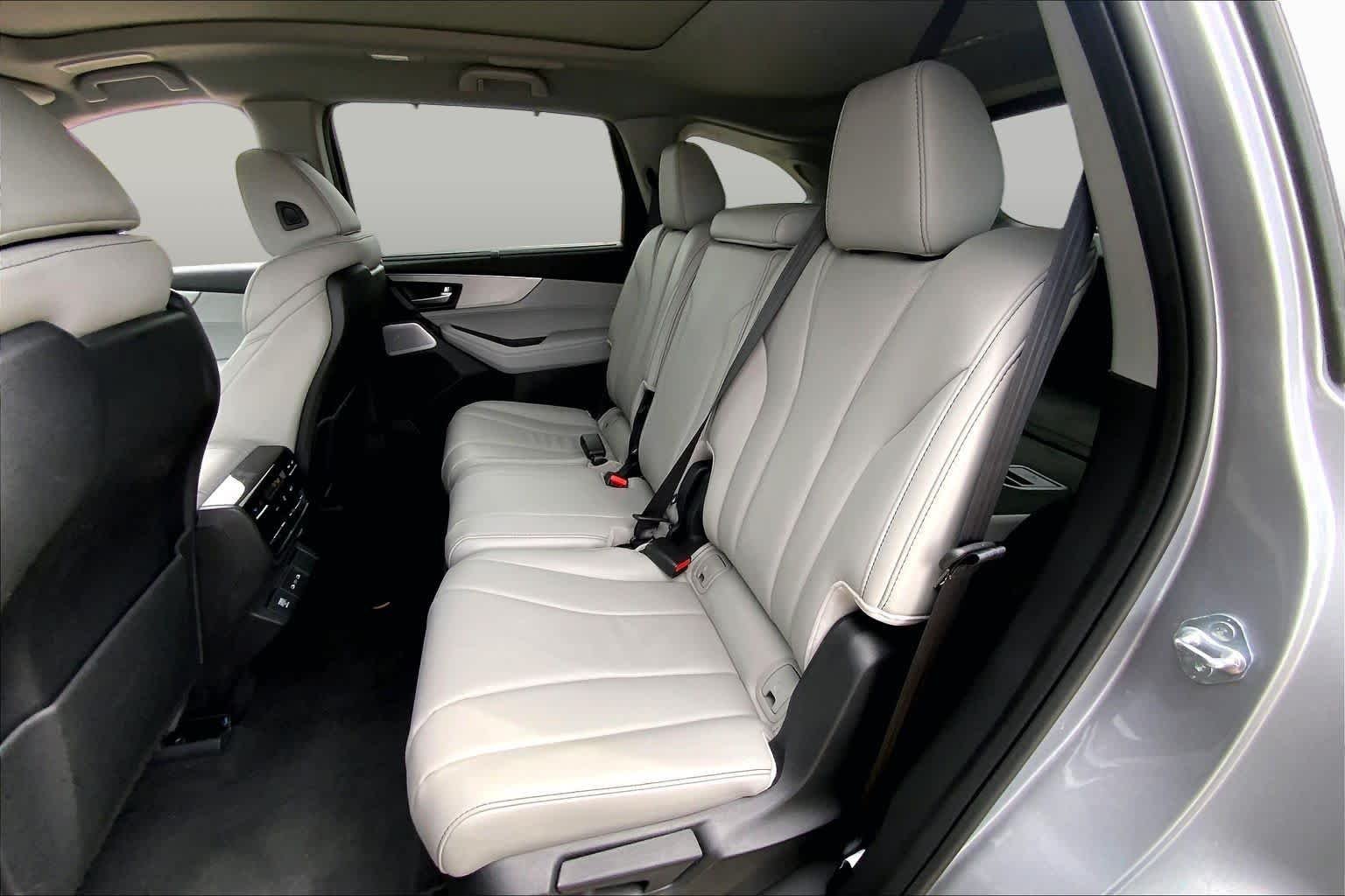 Certified Used 2026 Solar Silver Metallic Acura with Technology Package image 20