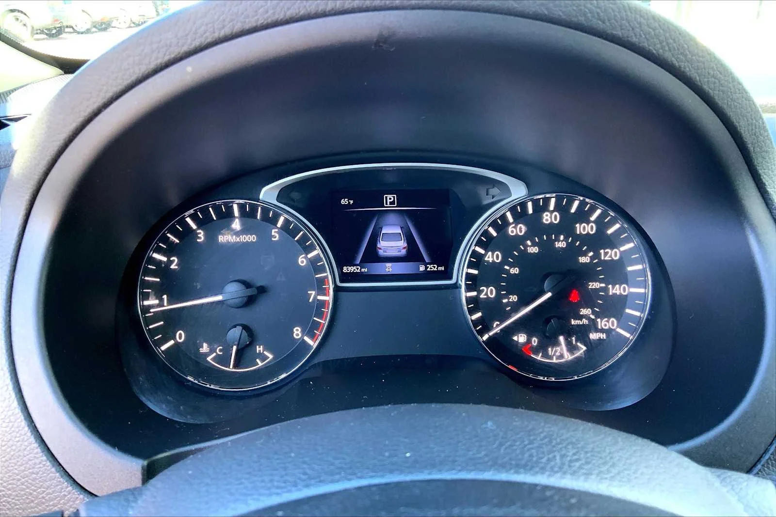 Used 2018 Glacier White Nissan 2.5 S image 24