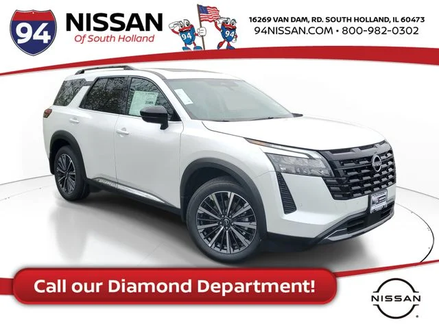 2026 Nissan Pathfinder Platinum 4WD's photo