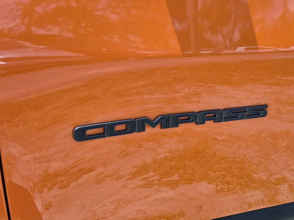 New 2026 Joose (DISC) Jeep Latitude image 11