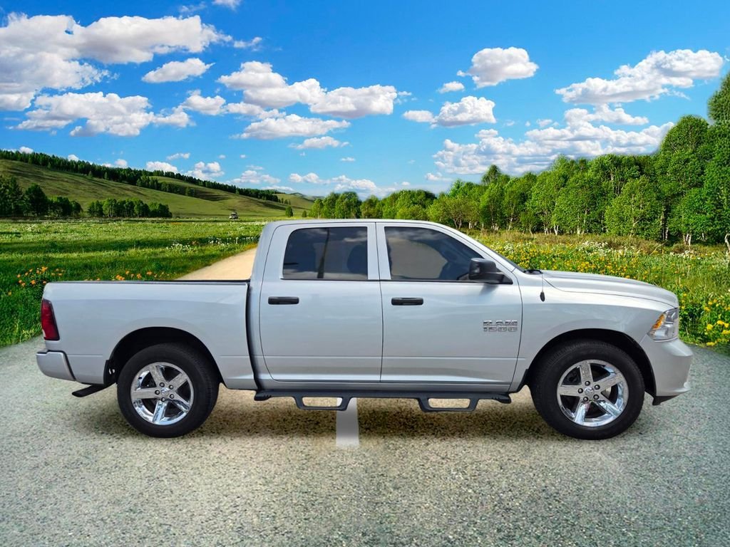 Used 2018 Silver Ram Express image 7