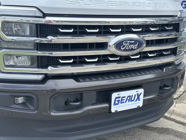 Used 2025 Bronze Ford King Ranch image 3