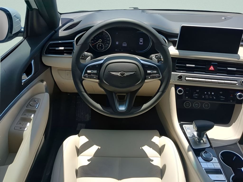 2026 GENESIS G70 Standard - Photo 12