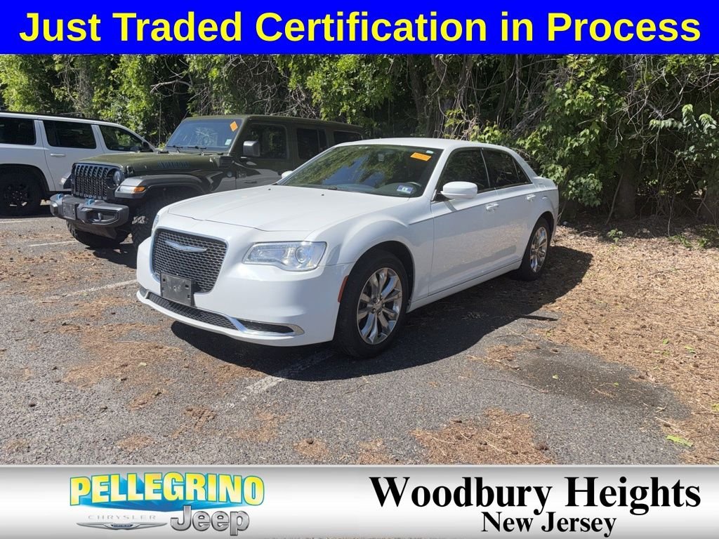 2017 Chrysler 300 Limited AWD's photo