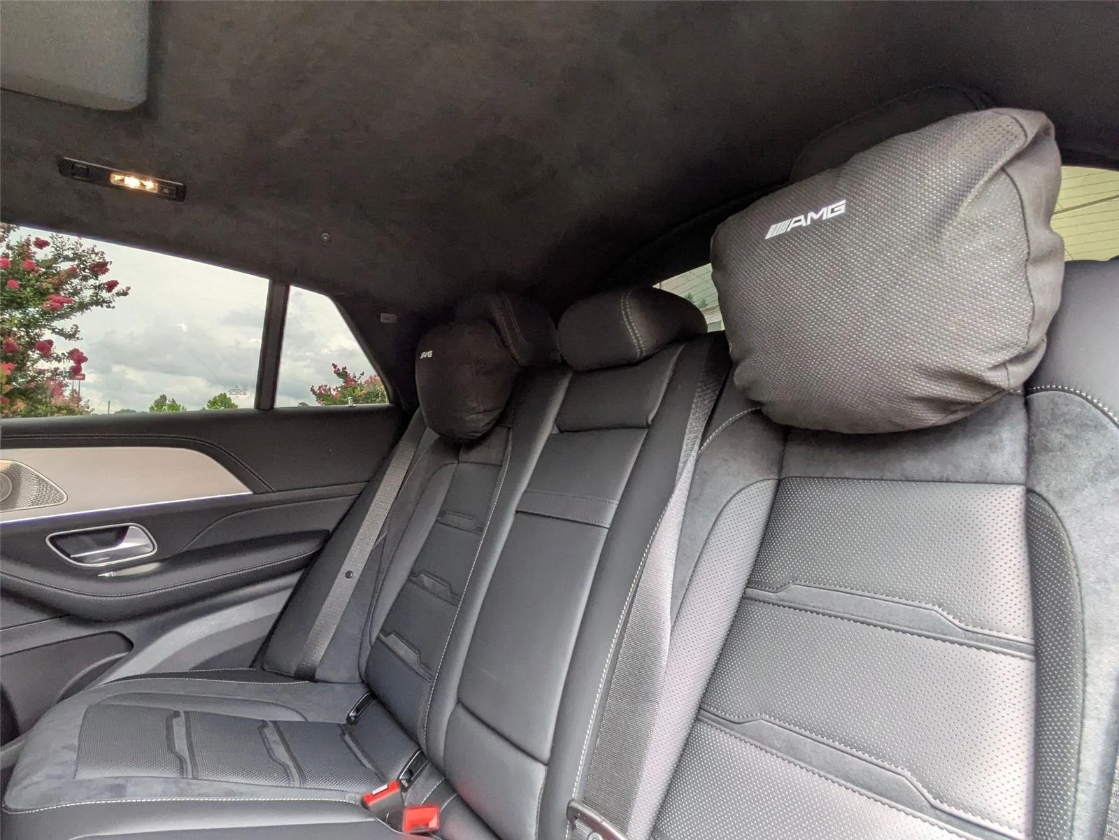Used 2025 Obsidian Black Metallic Mercedes-Benz AMG® GLE 63 S image 29