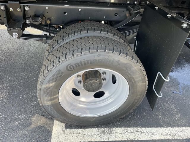New 2026 Race Red Ford F-550® XL image 4