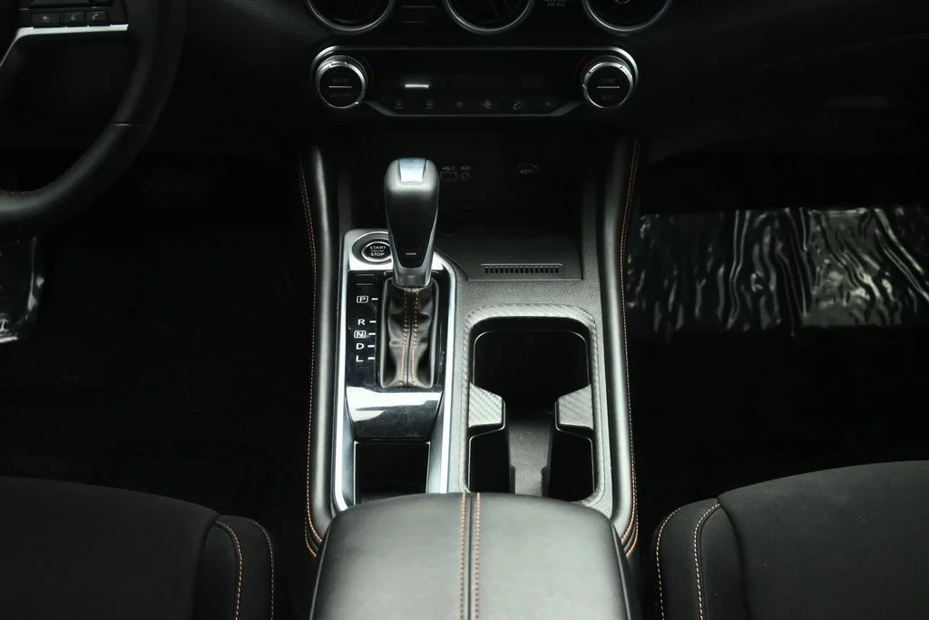 Used 2022 Gray Nissan SR image 36