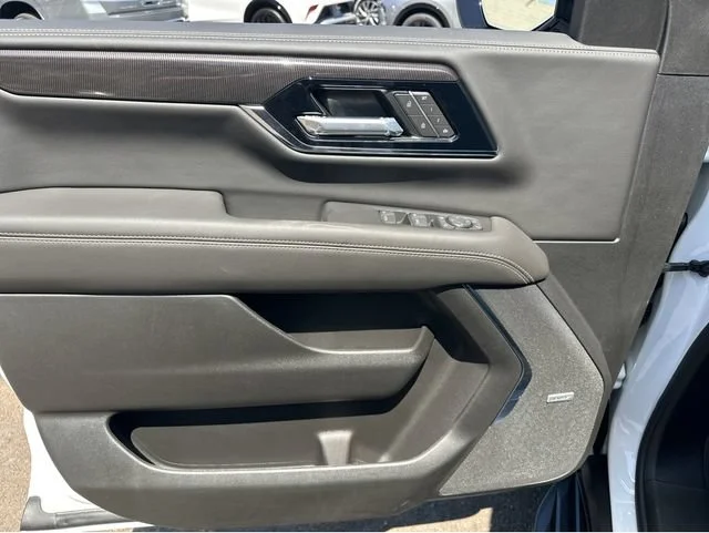 New 2026 Summit White GMC Elevation image 23