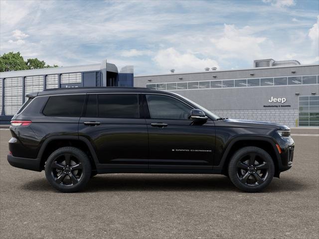 New 2026 Diamond Black Crystal Pearl-Coat Exterior Paint Jeep Limited 4x4 image 47
