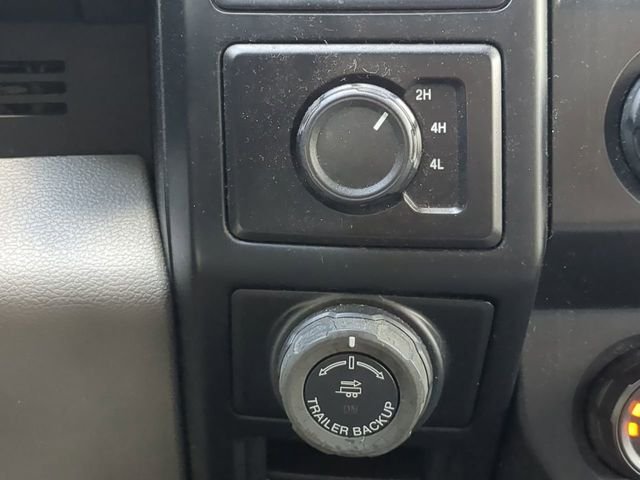 Used 2019 White Ford XL image 23