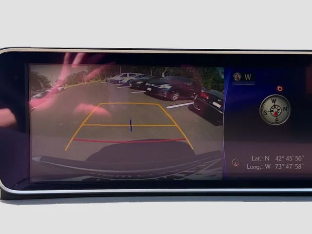 Used 2018 Silver Lexus 450h image 16
