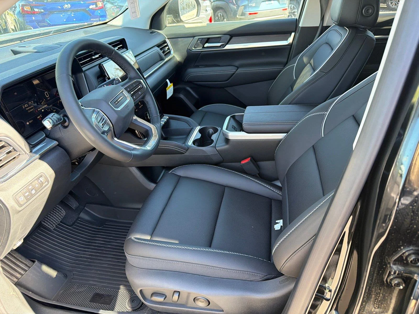 2027 GMC Terrain Denali - Photo 17