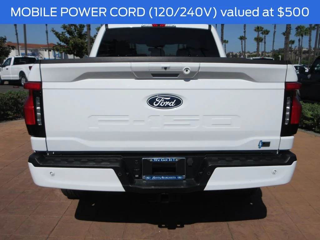 Certified Used 2024 Oxford White Ford Flash image 3