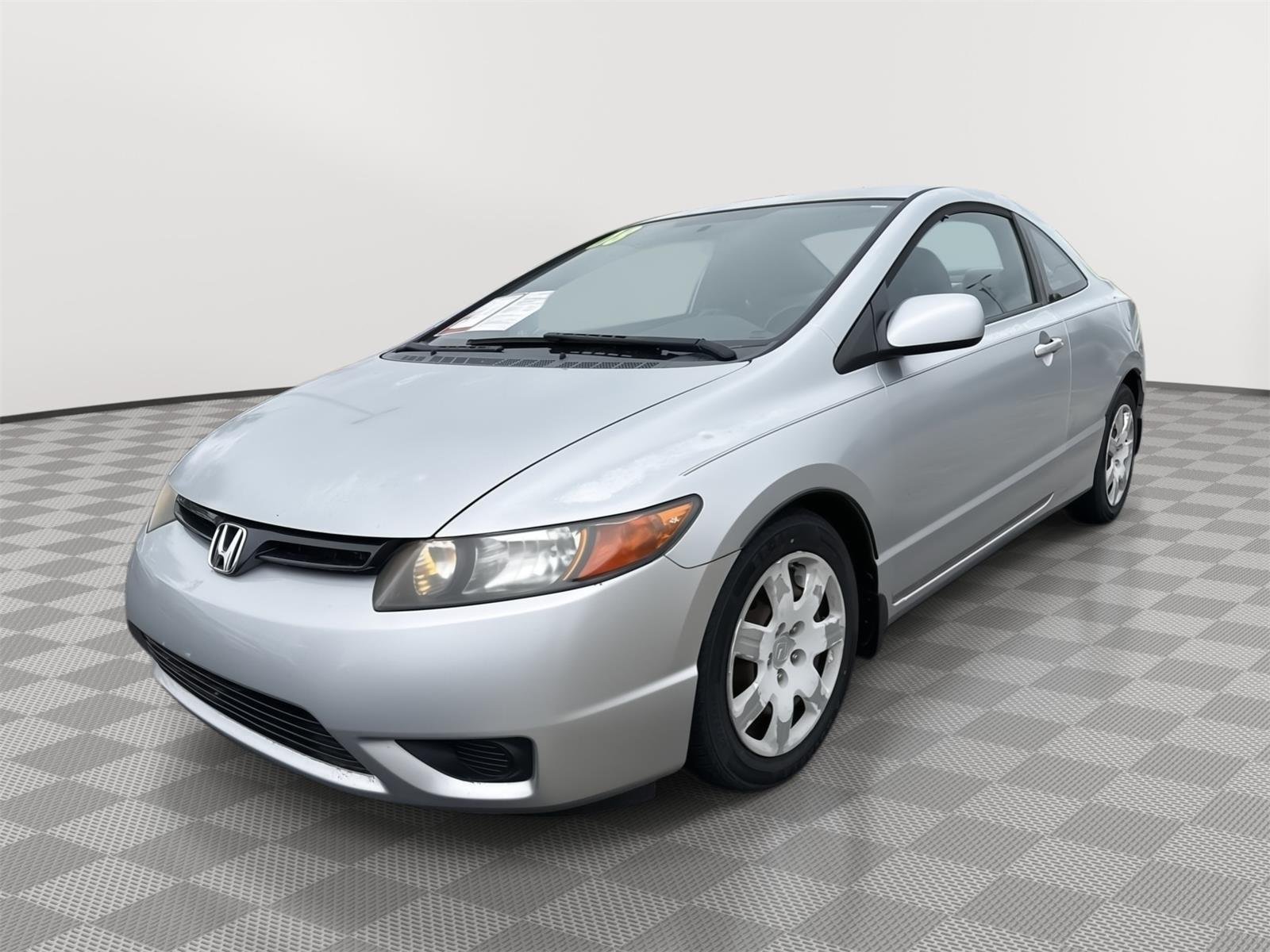 Used 2008 Alabaster Silver Metallic Honda LX image 7