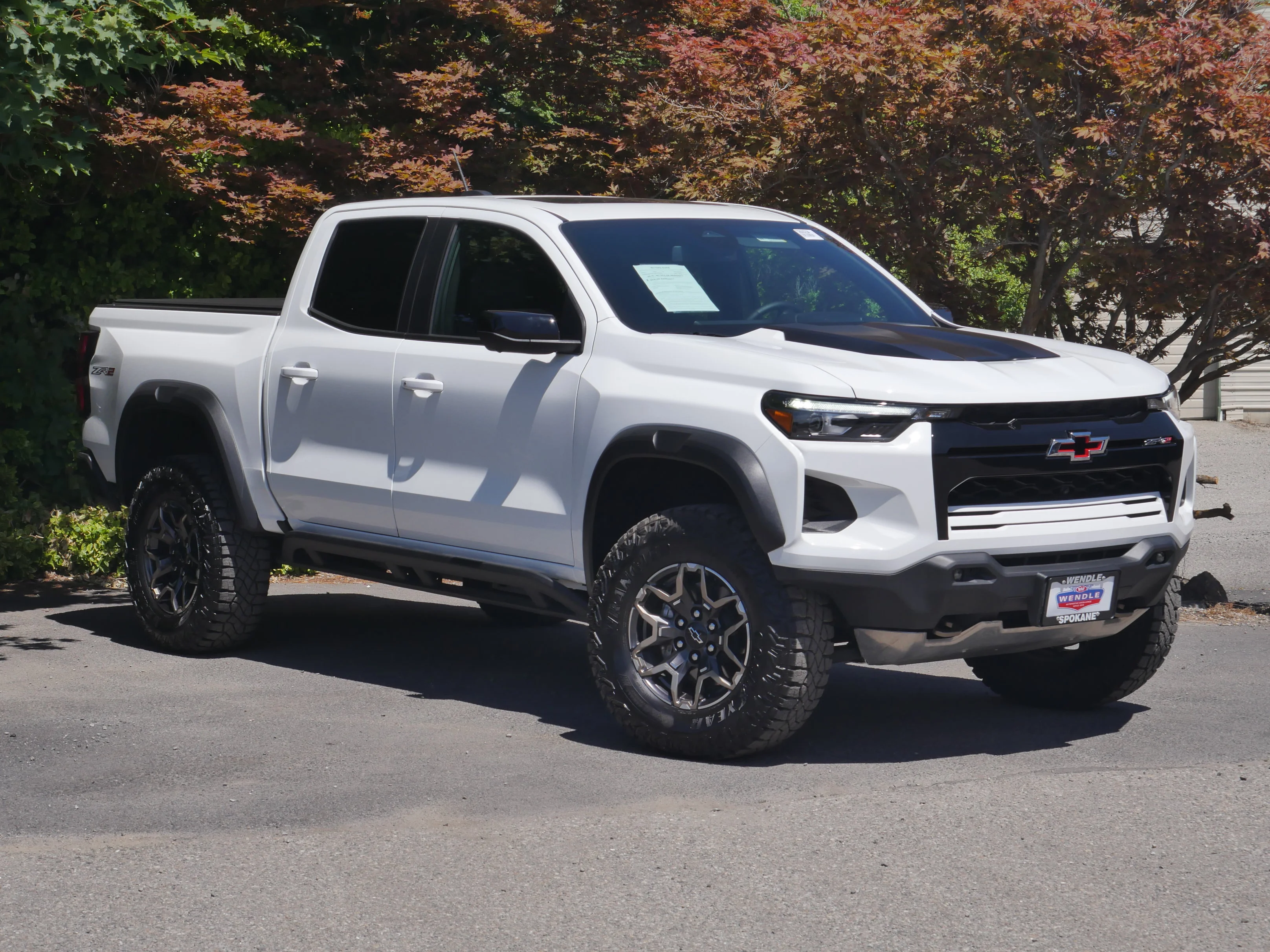Used 2024 Summit White Chevrolet 4WD ZR2 image 25