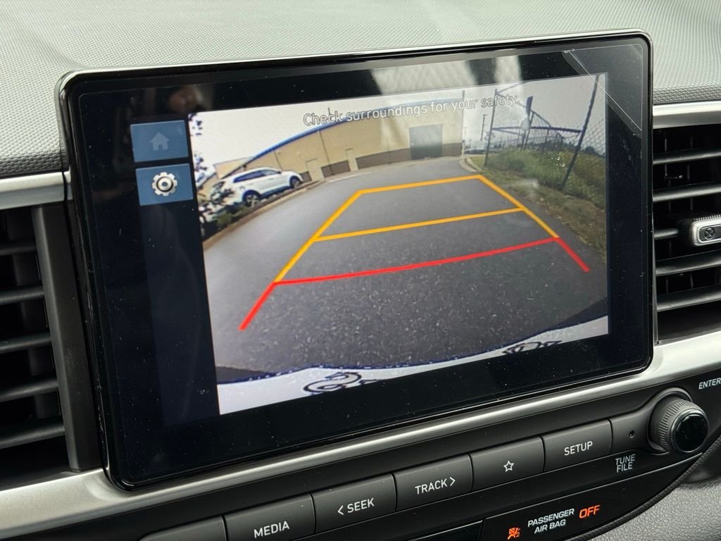 2026 Hyundai Venue SE - Photo 3