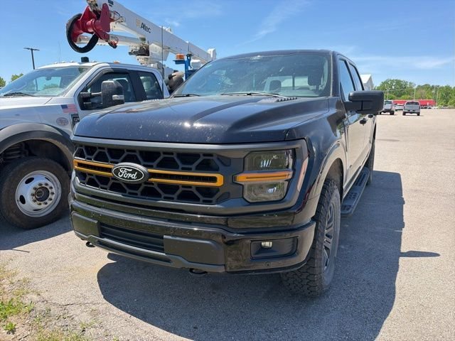 Certified Used 2025 Agate Black Metallic Ford Tremor image 3