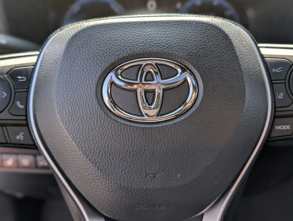 2024 Toyota RAV4 XSE - Photo 26