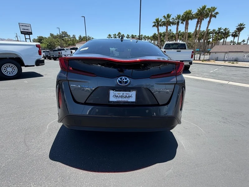 Used 2018 Magnetic Gray Met Toyota Plus image 4