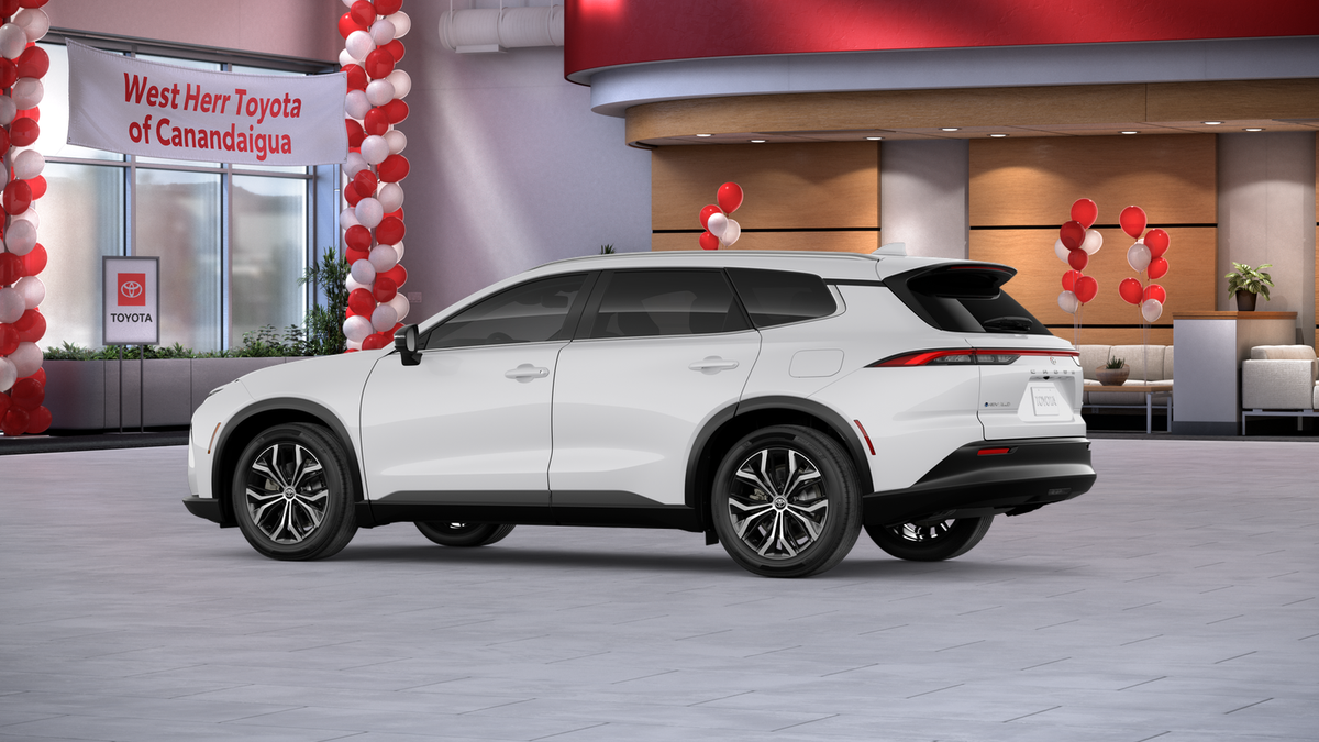 New 2026 Oxygen White Toyota XLE image 5