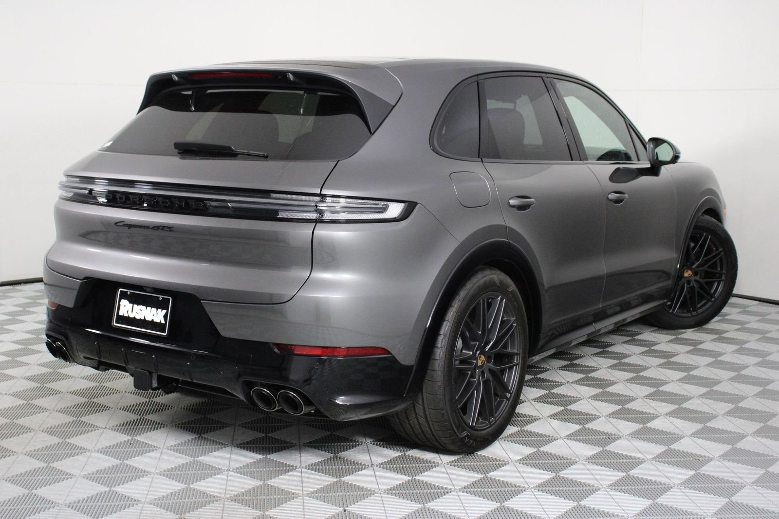 New 2026 Quartzite Grey Metallic Porsche GTS image 7
