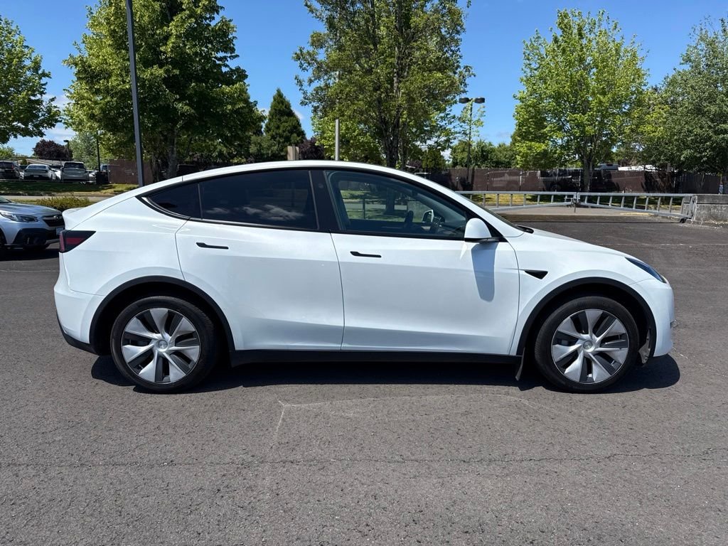 Used 2024 Pearl White Multi-Coat Tesla Long Range image 8