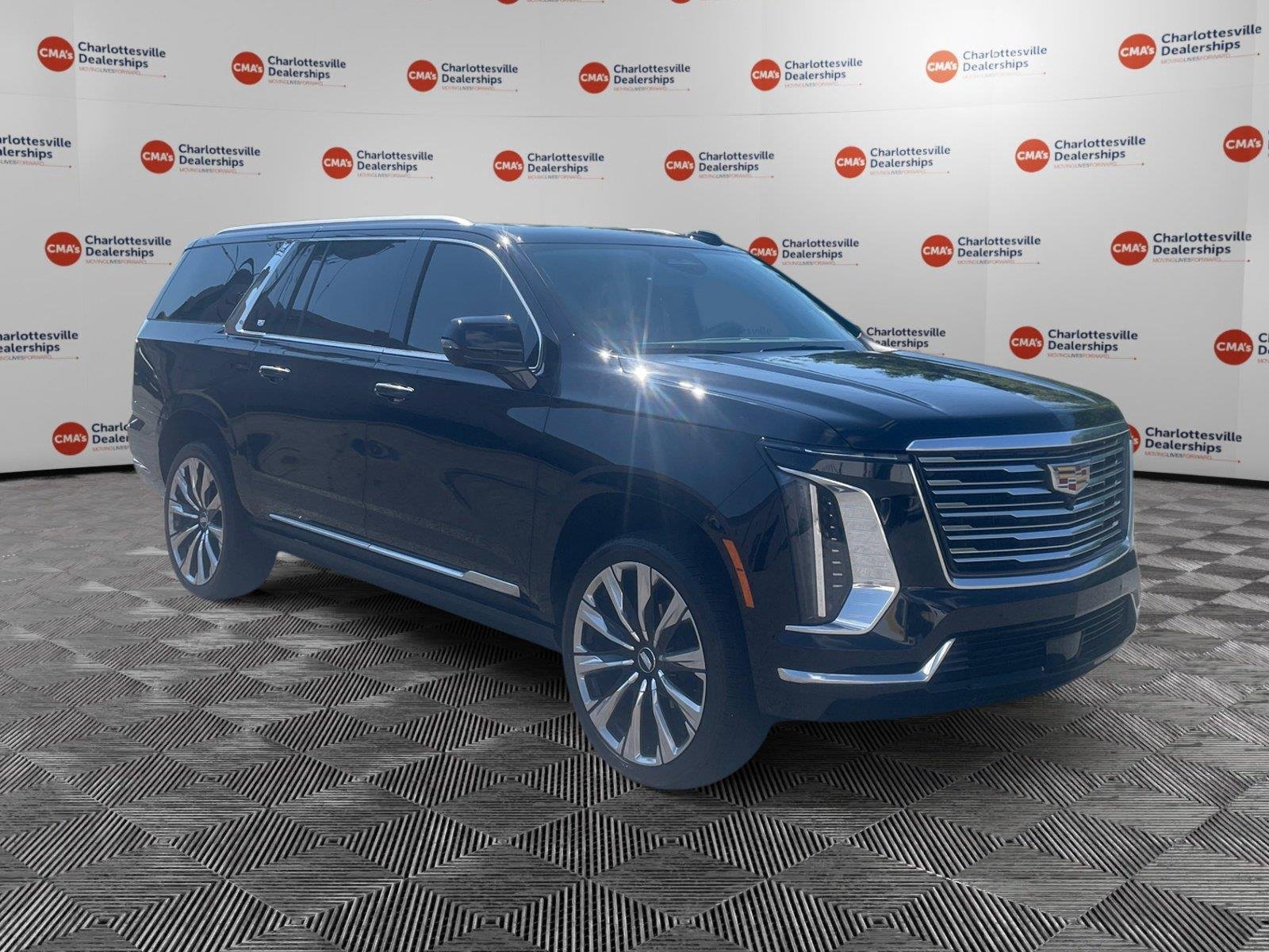 Used 2025 Crystal White Tricoat Cadillac 4WD Premium Luxury Platinum image 7