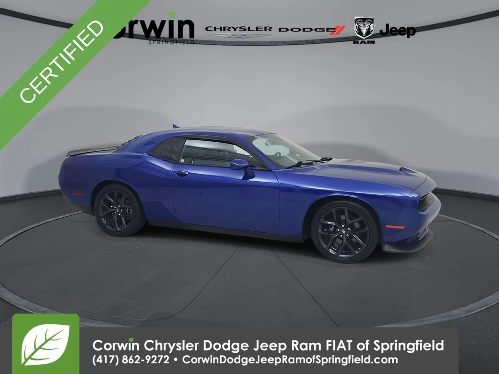 2022 Dodge Challenger R/T's photo