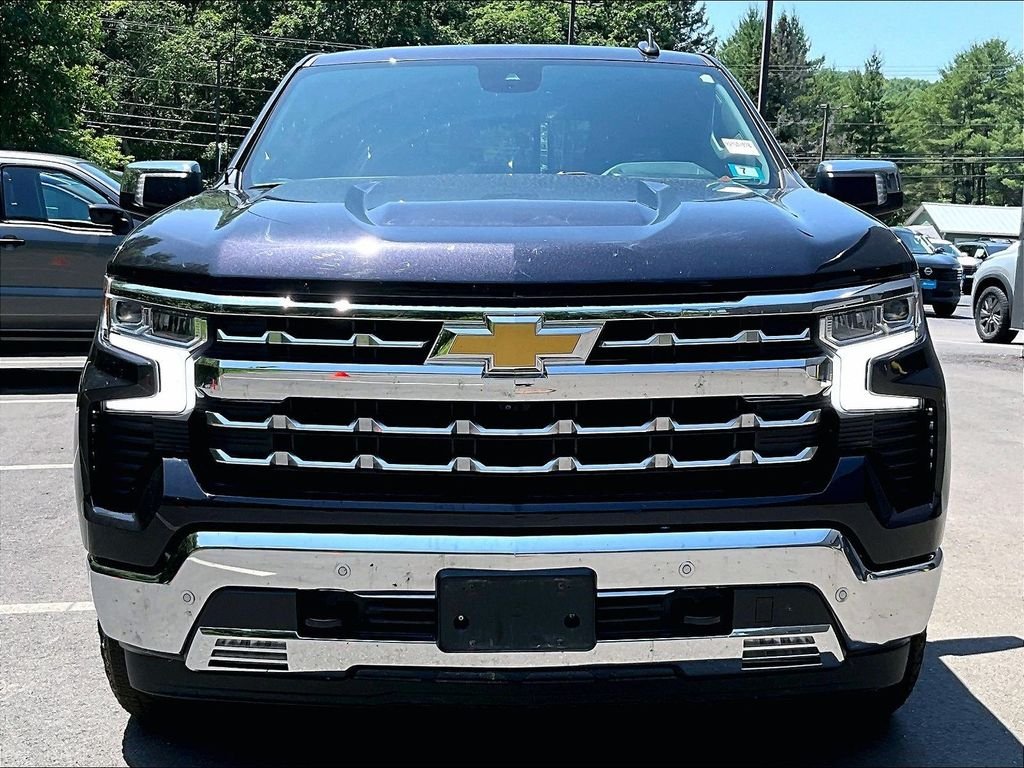 Used 2022 Gray Chevrolet LTZ image 2