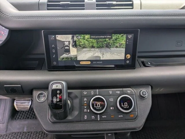2021 Land Rover Defender X - Photo 21