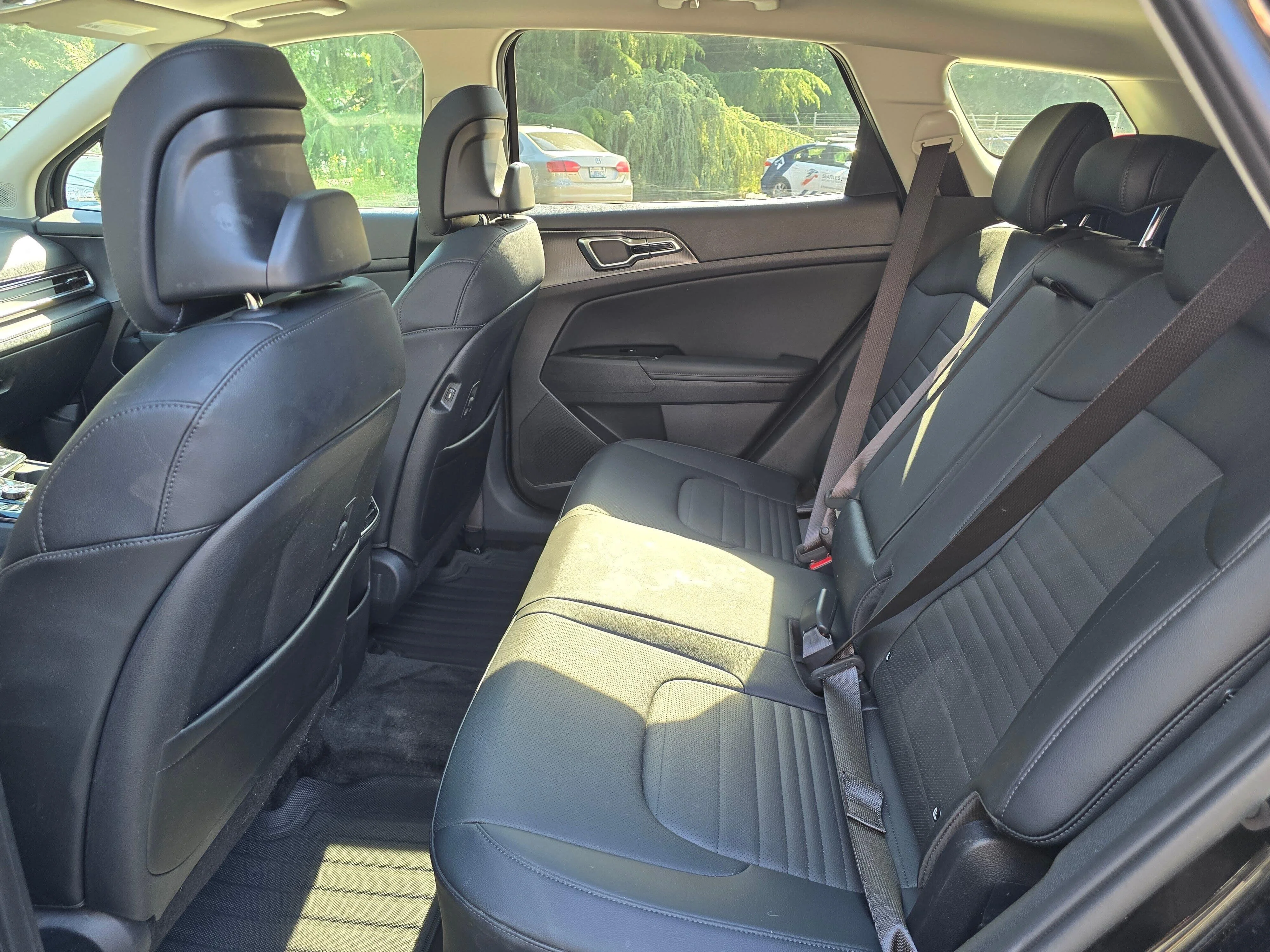 Used 2025 Black Kia SX-Prestige image 10
